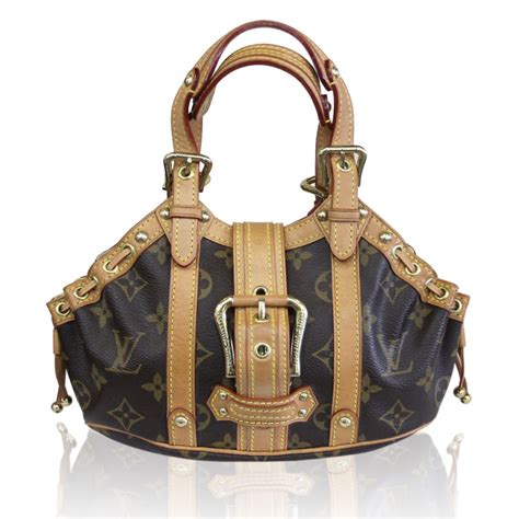 what stores carry louis vuitton handbags|which stores sell louis vuitton.